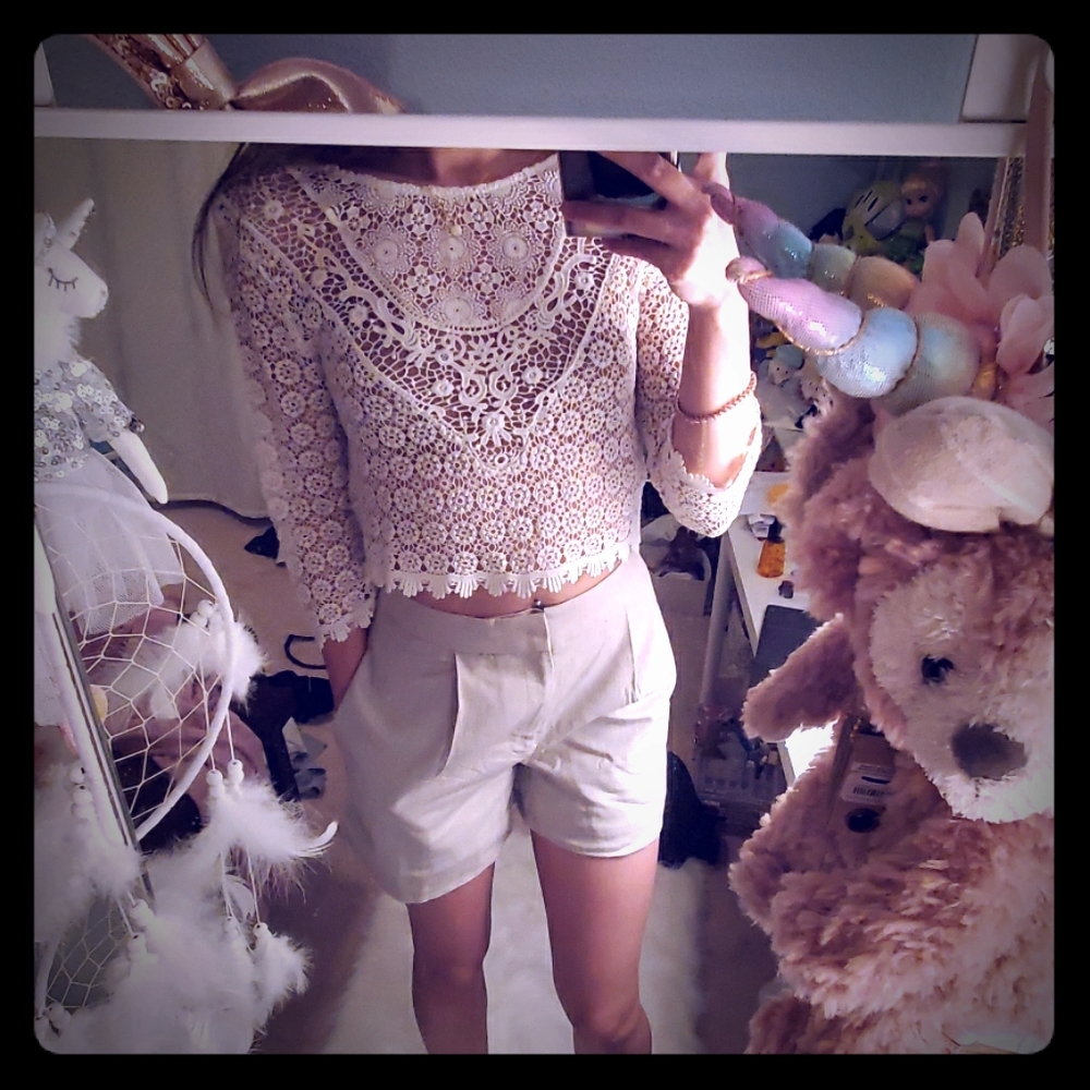 MOUSSY bohemian cropped top
